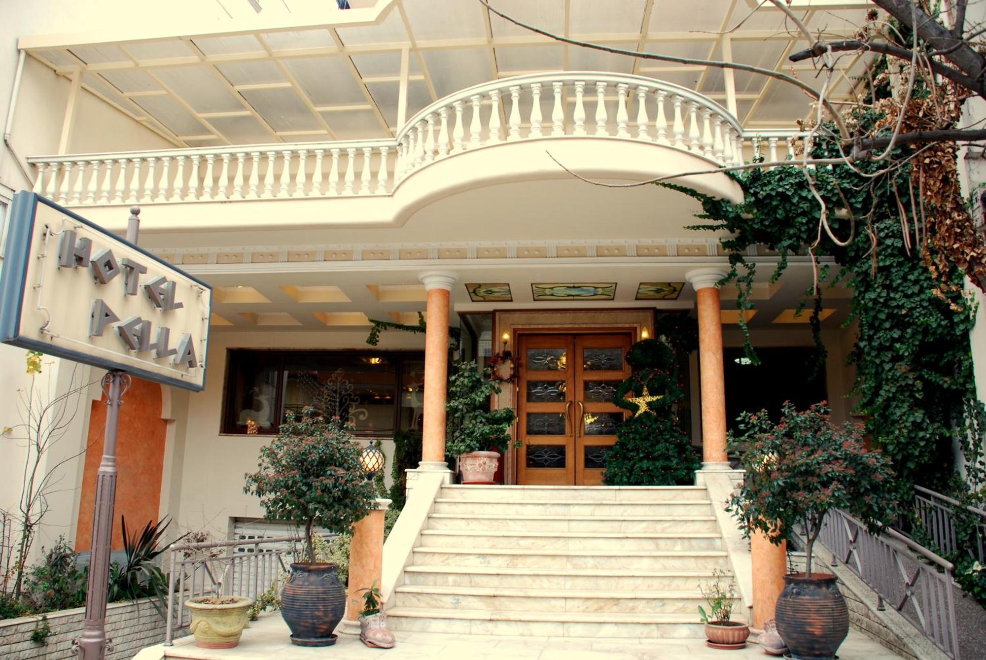 Hotel Pella Джаница Екстериор снимка
