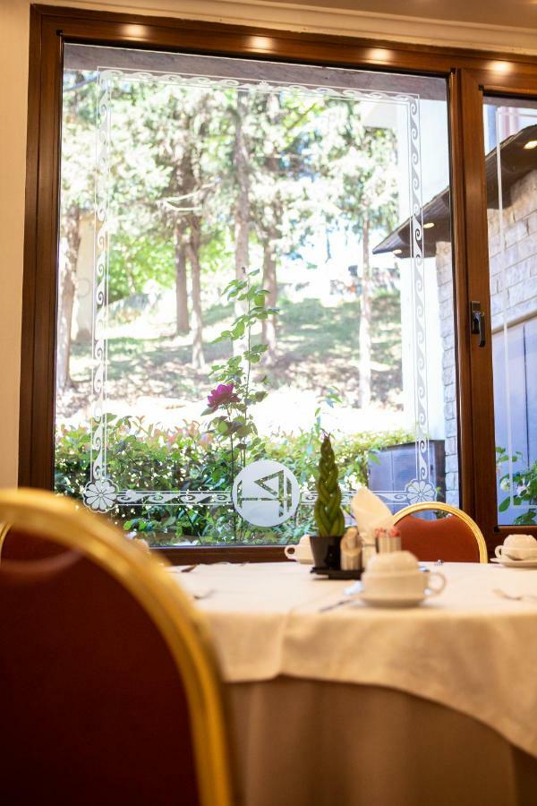 Hotel Pella Джаница Екстериор снимка
